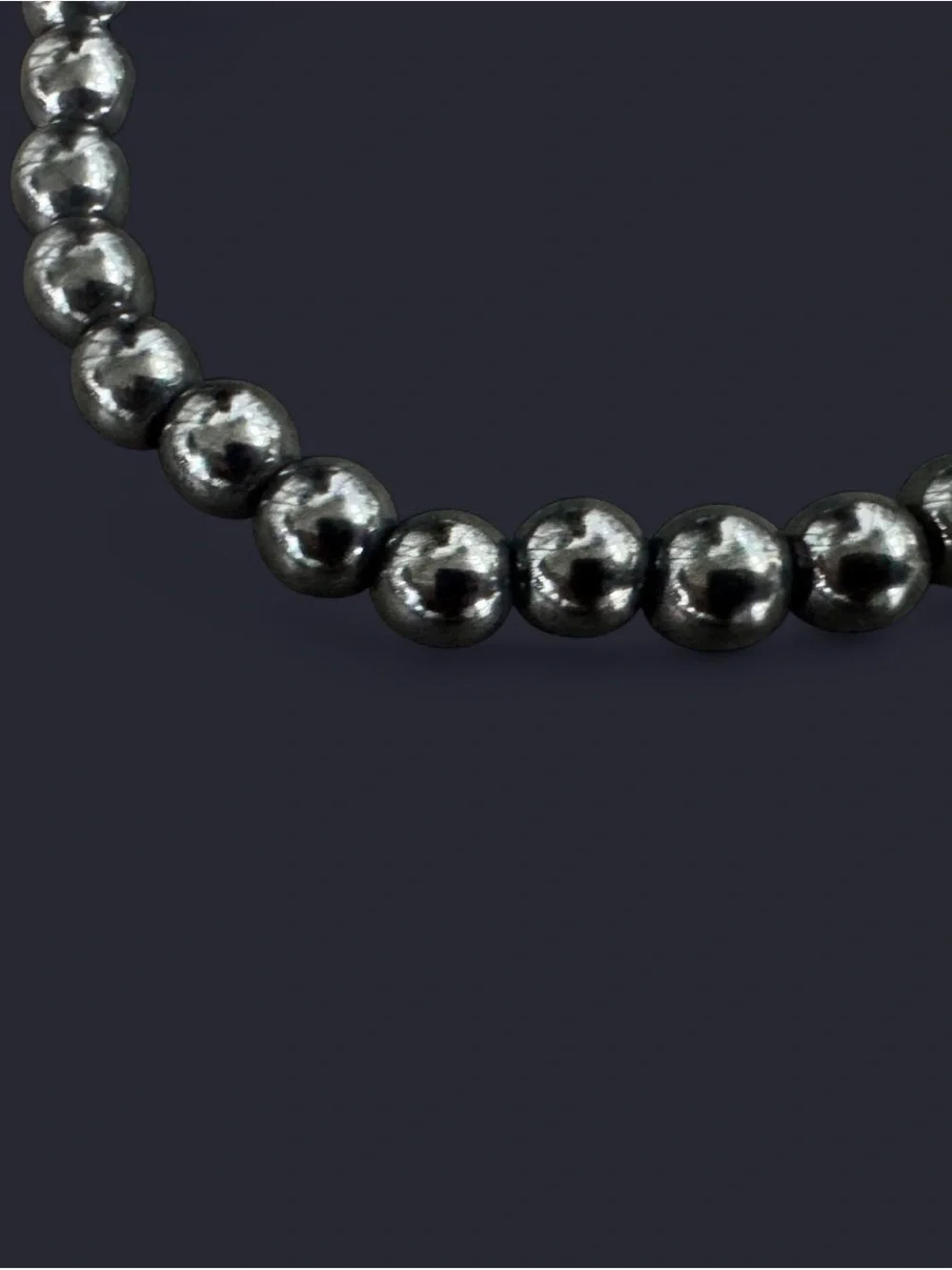 Green Mushroom & Hematite Bead Bracelet